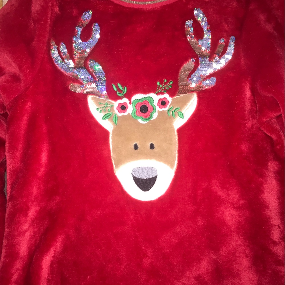 Christmas Sweater
Good condition size XL (14-18)